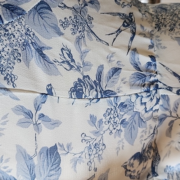 🔔 2/$35 Chic wish Swallow and Rose Printed Tie Strap Midi Dress - Picture 11 of 11